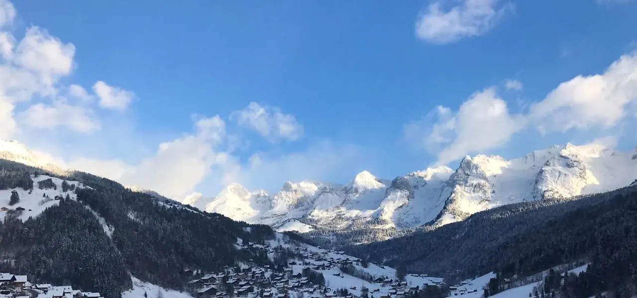 Appartement Agreable Avec Vue Sur La Montagne 70 M² Le Grand Bornand Le Grand-Bornand